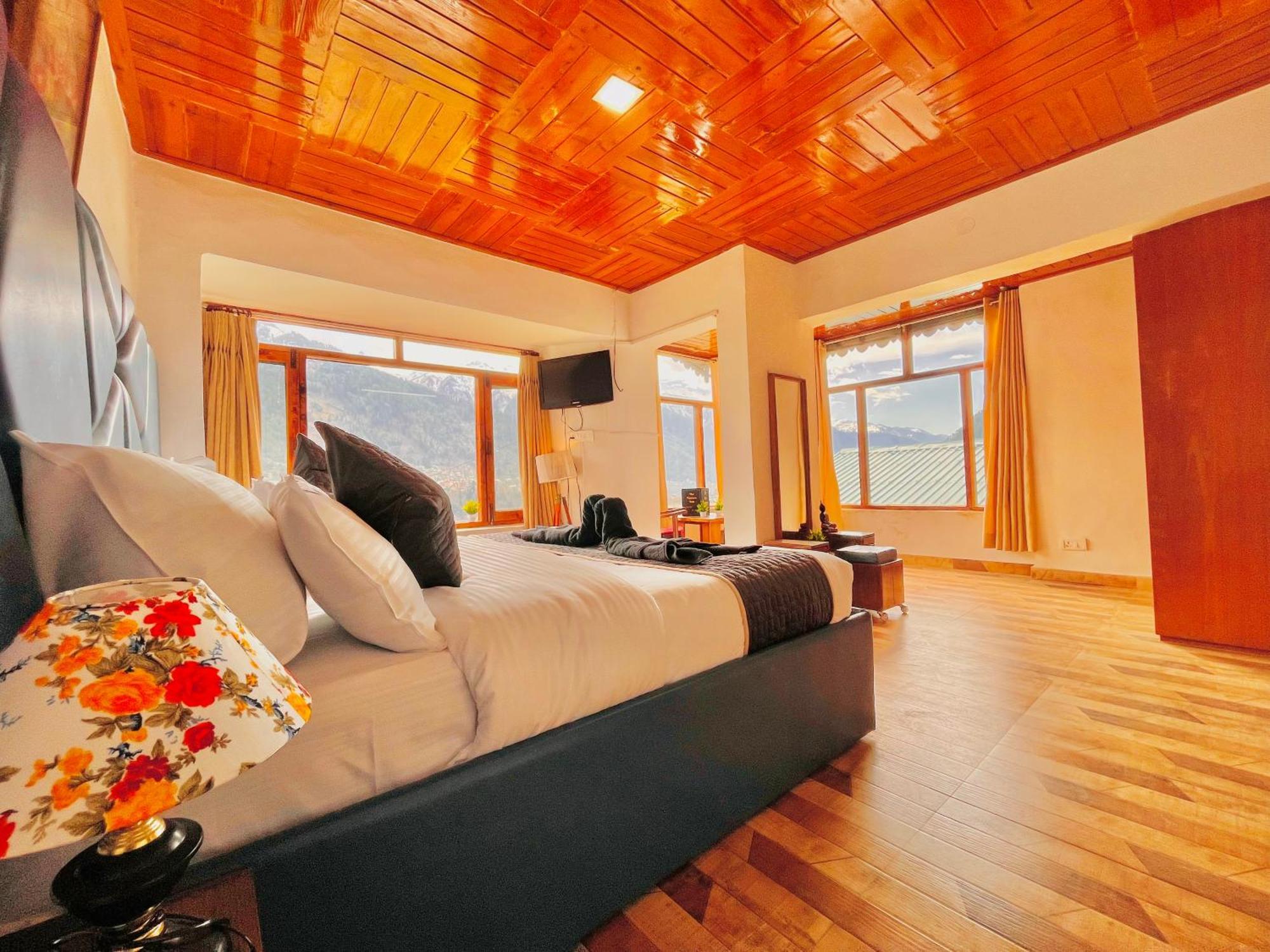 Himalayan River Mountain View 2 Bedrooms Cottage, Manali Exteriér fotografie