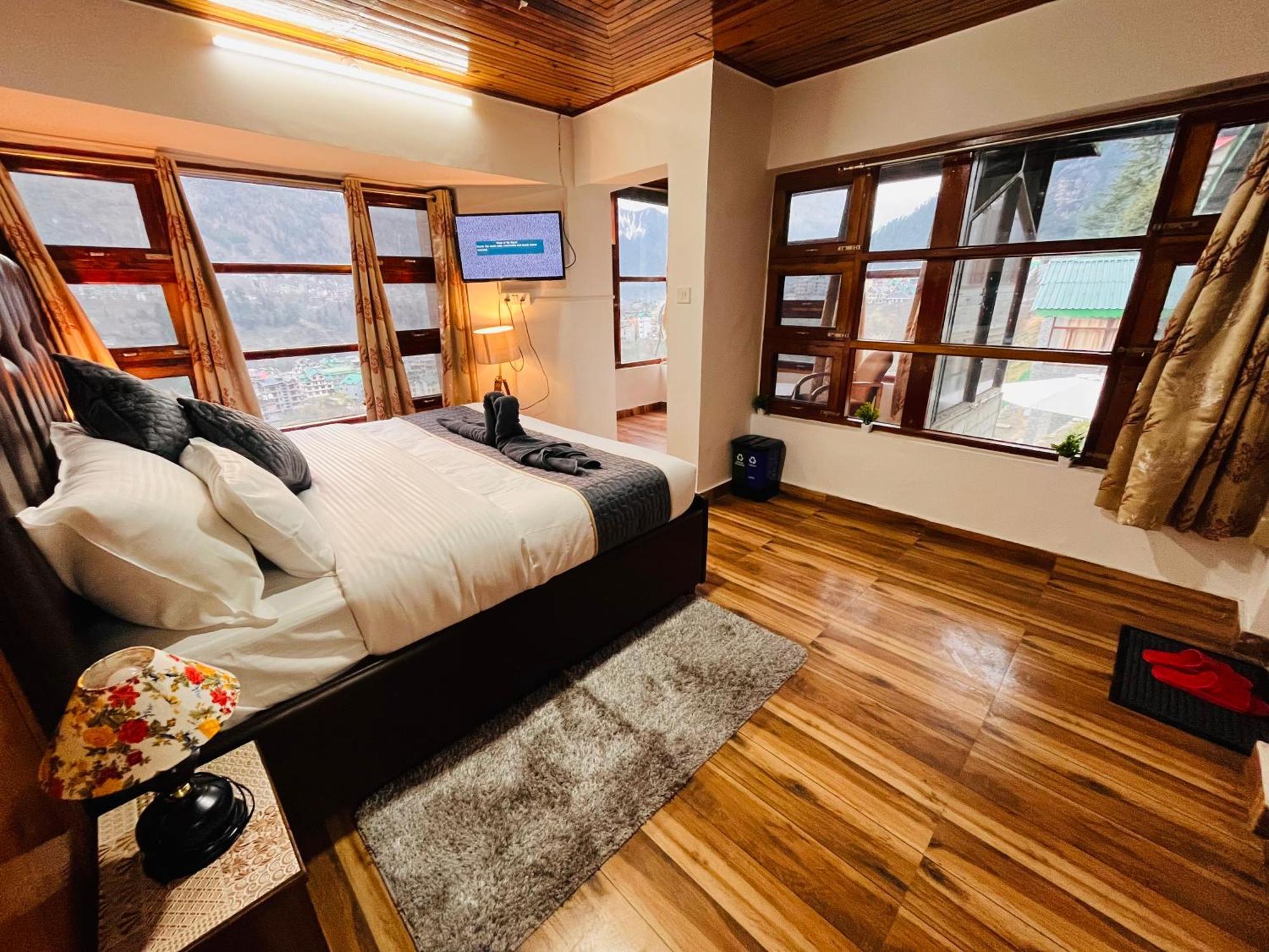 Himalayan River Mountain View 2 Bedrooms Cottage, Manali Exteriér fotografie